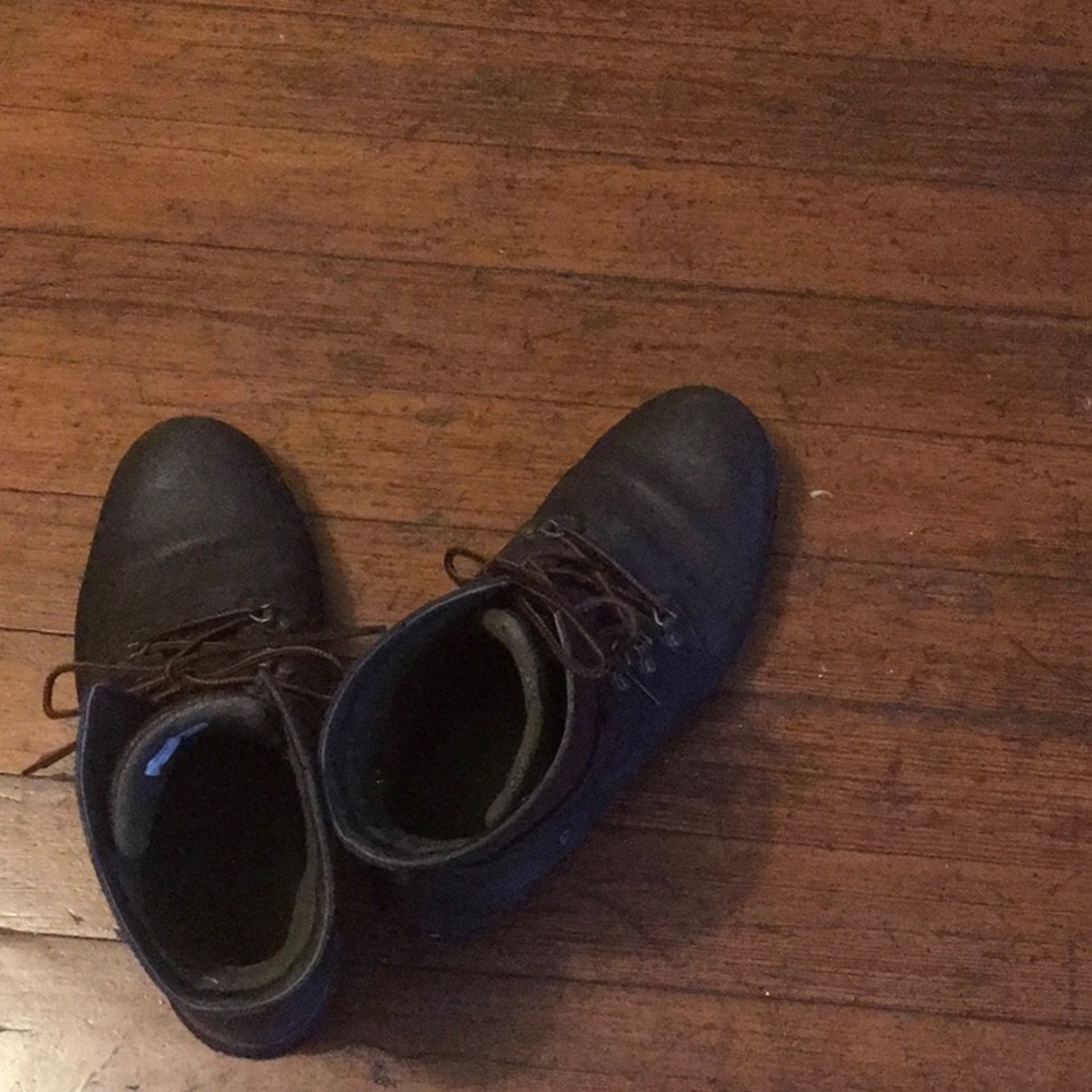 North Face 8.5 boots